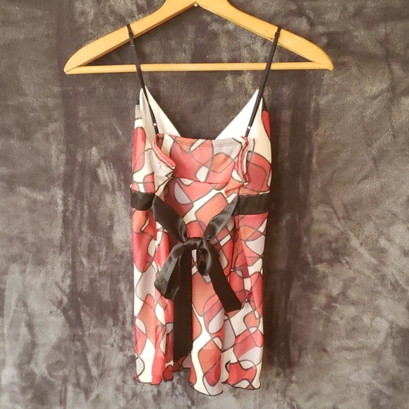 SPEECHLESS TOP - Picture 2 of 2